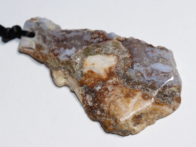 chalcedony with cord