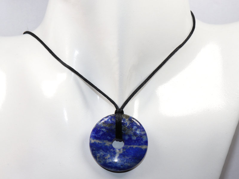 Lapislazuli mit Band