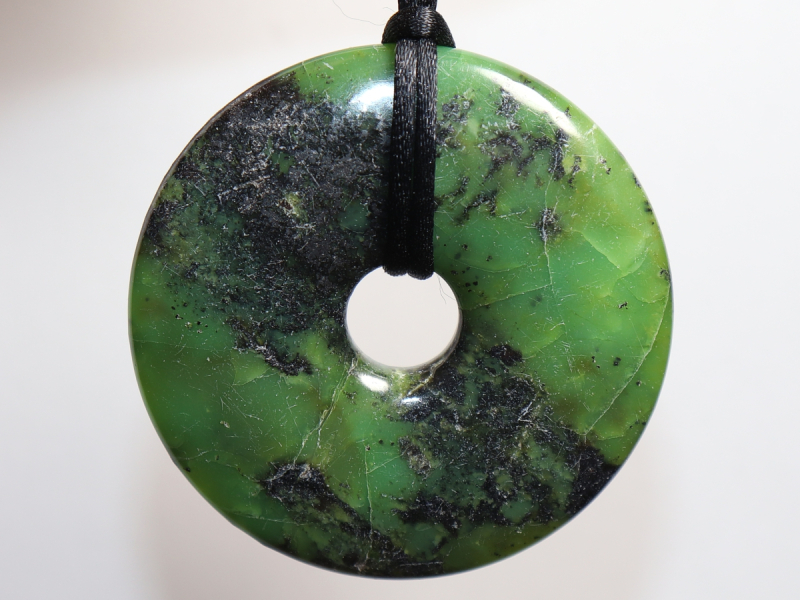 chrysoprase with cord