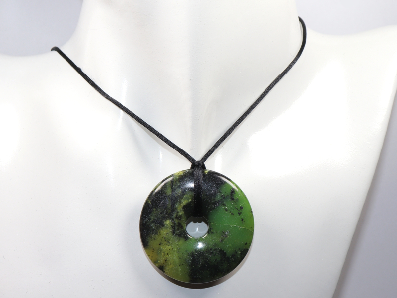 chrysoprase with cord