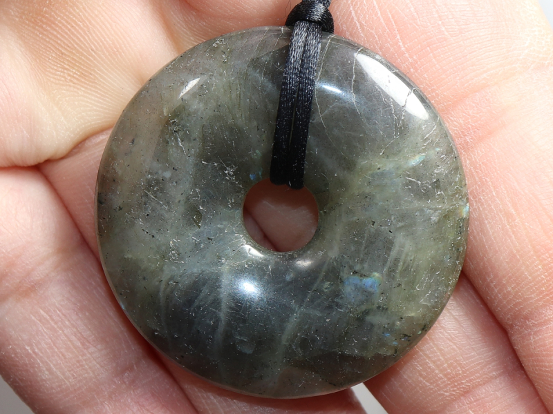 labradorite with cord