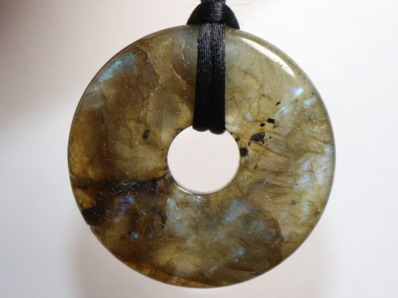 labradorite with cord
