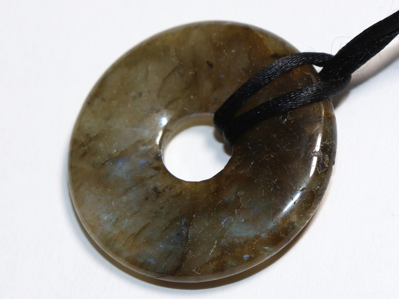 labradorite with cord