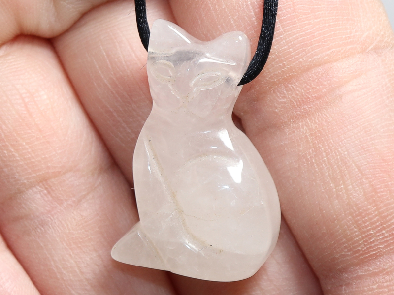 Rosenquarz mit Band oder Silber 925