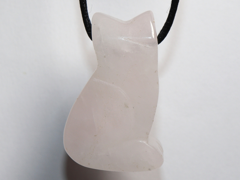 Rosenquarz mit Band oder Silber 925