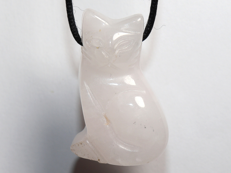 Rosenquarz mit Band oder Silber 925