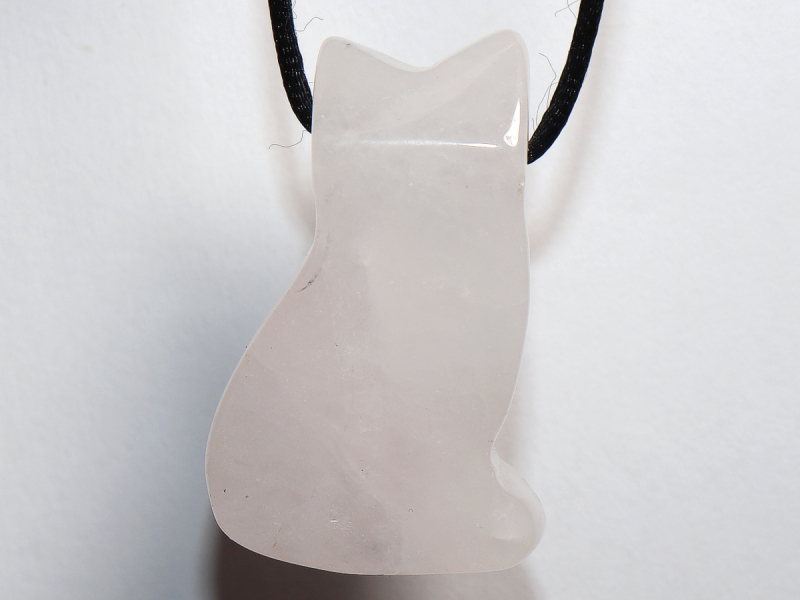 Rosenquarz mit Band oder Silber 925