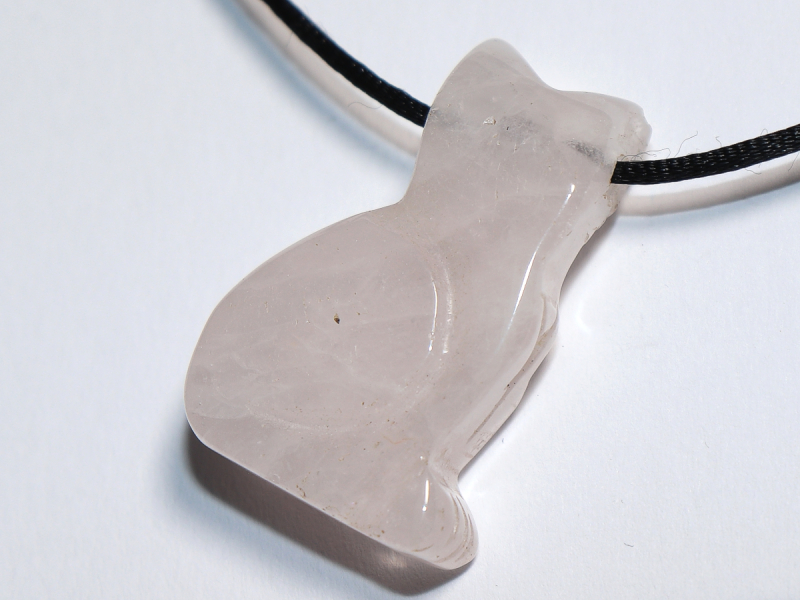 Rosenquarz mit Band oder Silber 925