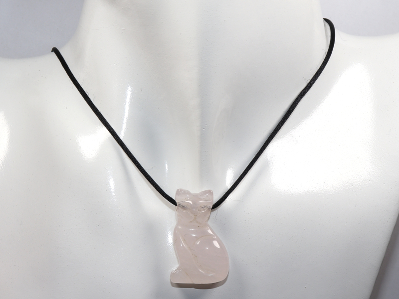 Rosenquarz mit Band oder Silber 925