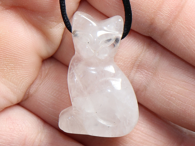 Rosenquarz mit Band oder Silber 925