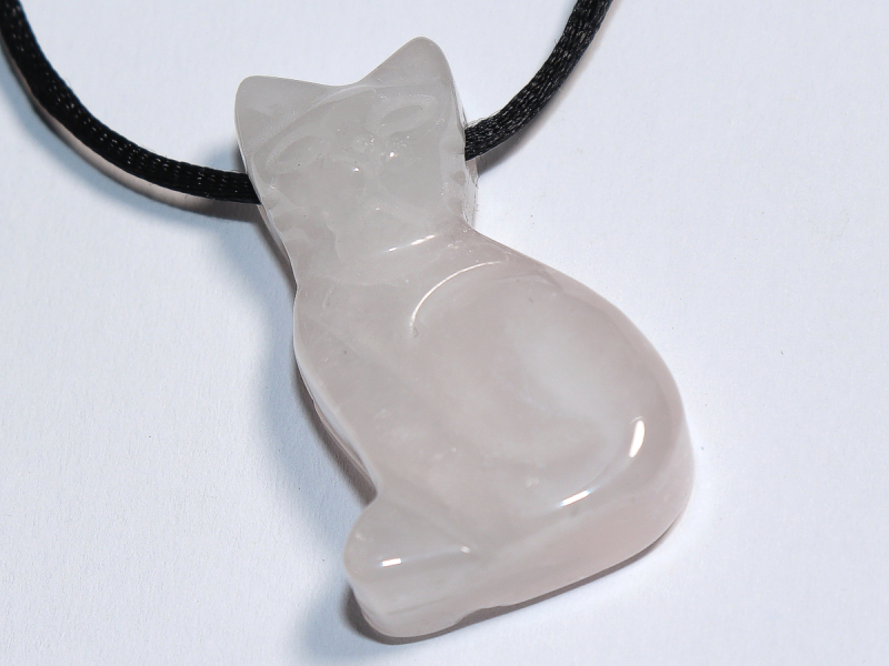 Rosenquarz mit Band oder Silber 925