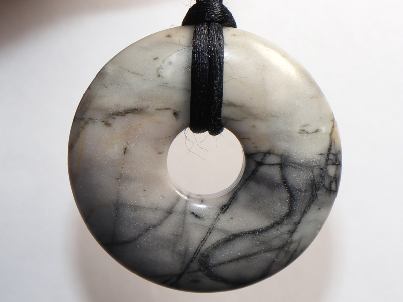Picasso marble with cord