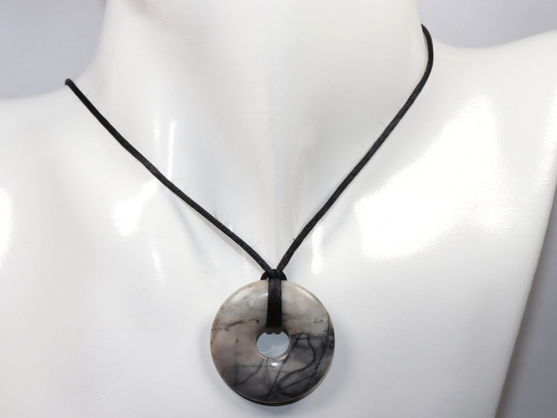 Picasso marble with cord