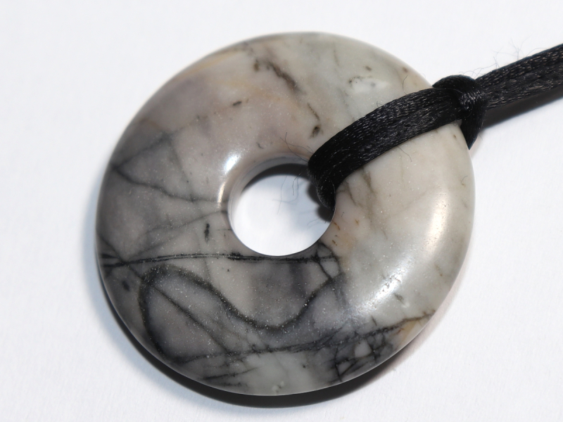 Picasso marble with cord