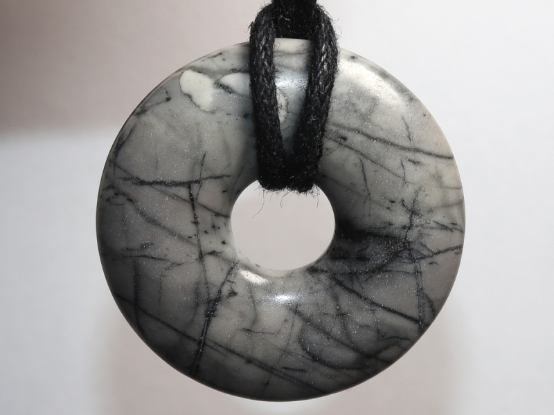 Picasso marble with cord
