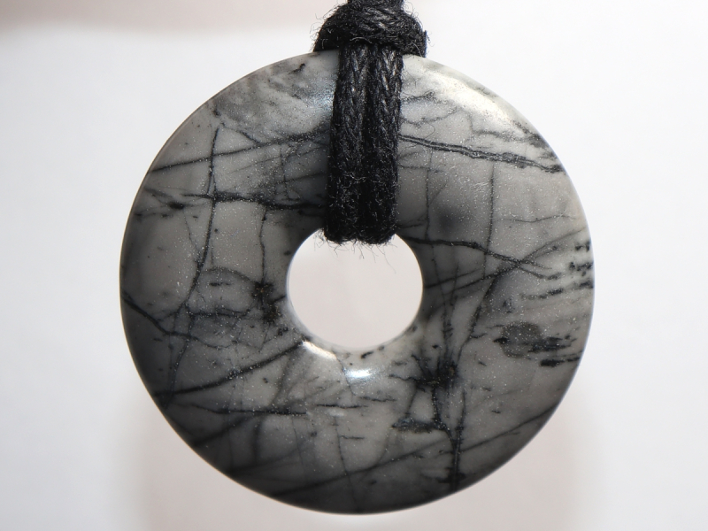Picasso marble with cord