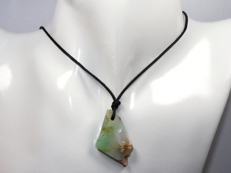 chrysoprase with cord
