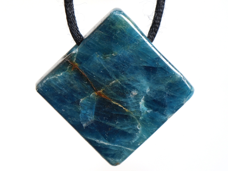 apatite with cord or silver 925