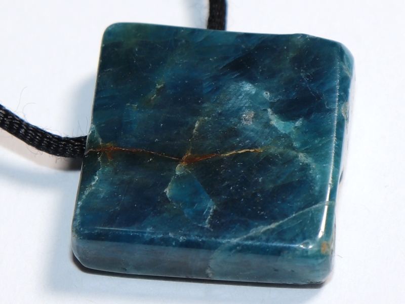 apatite with cord or silver 925