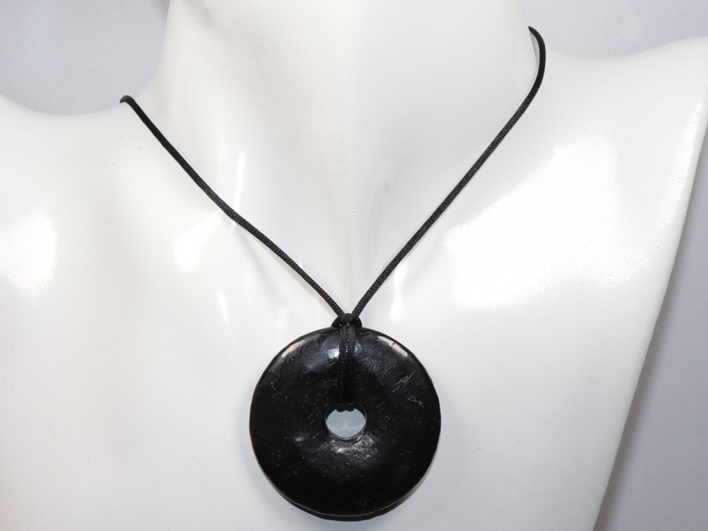 shungite with cord