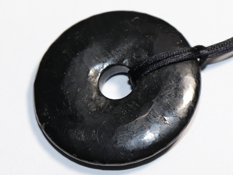 shungite with cord