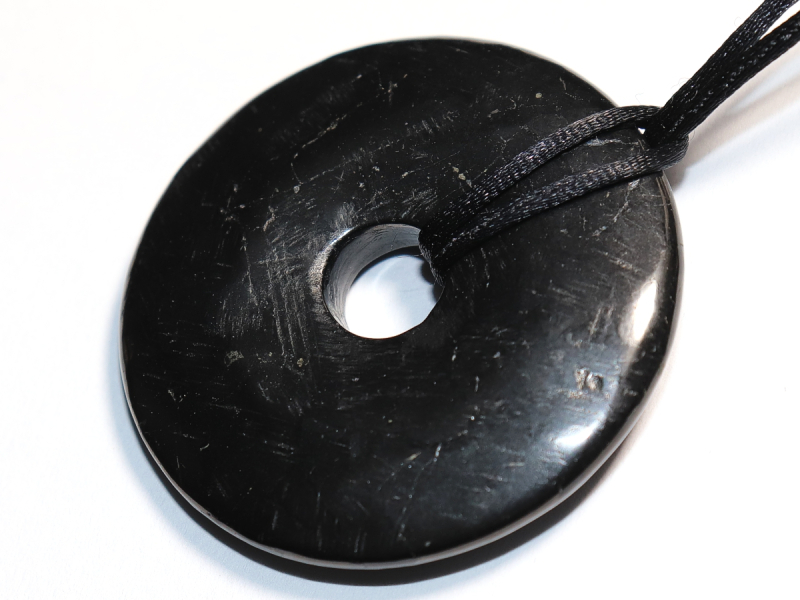 shungite with cord