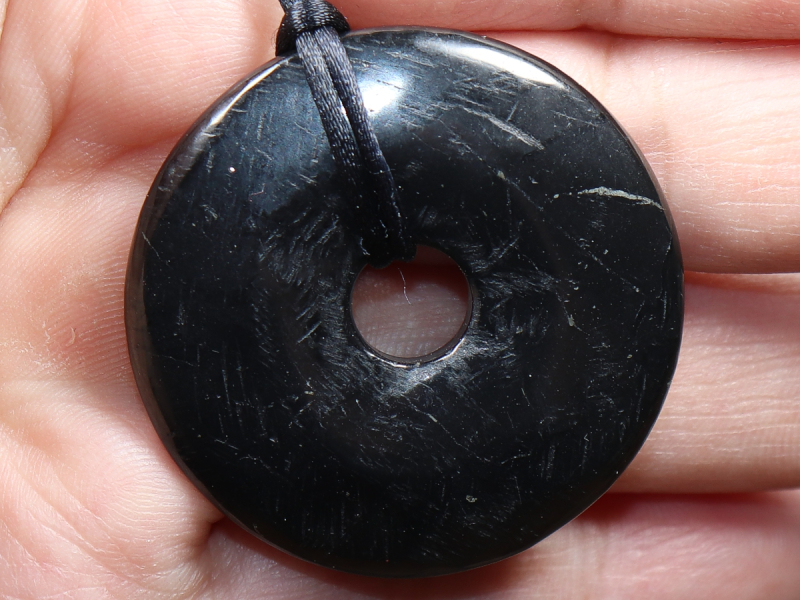 shungite with cord