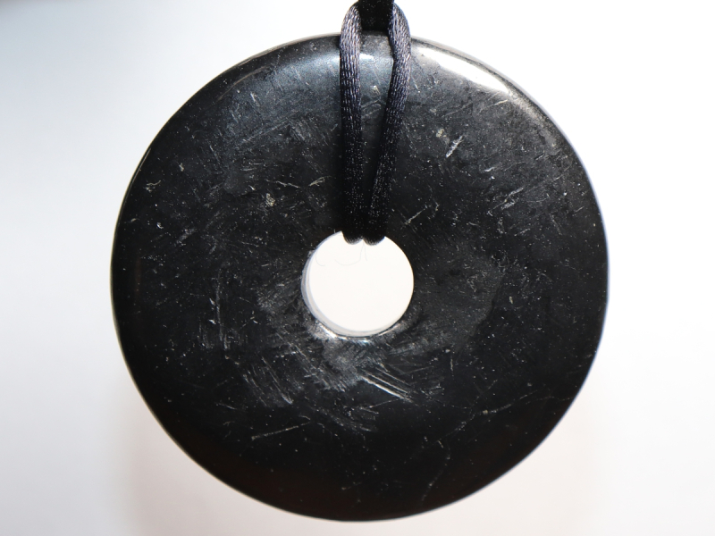shungite with cord