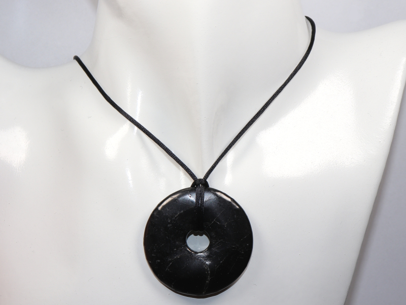 shungite with cord