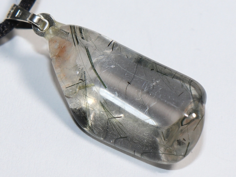 actinolite quartz with cord or silver 925