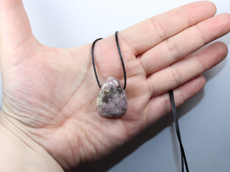 lepidolite with cord or silver 925