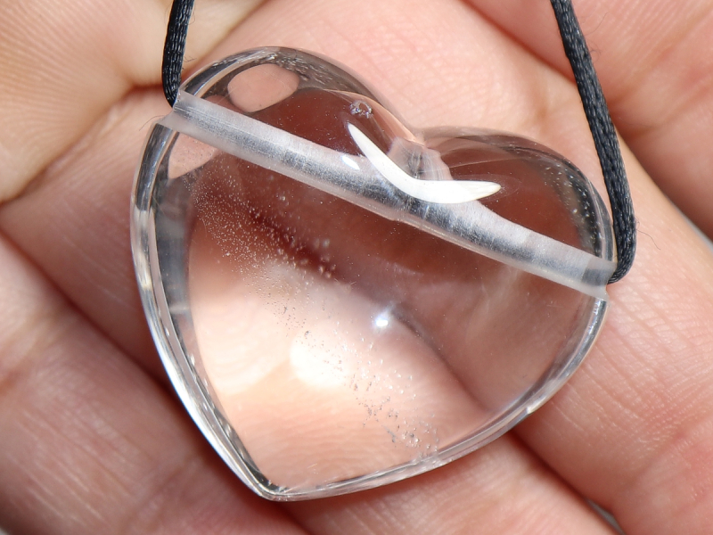 rock crystal with cord or silver 925