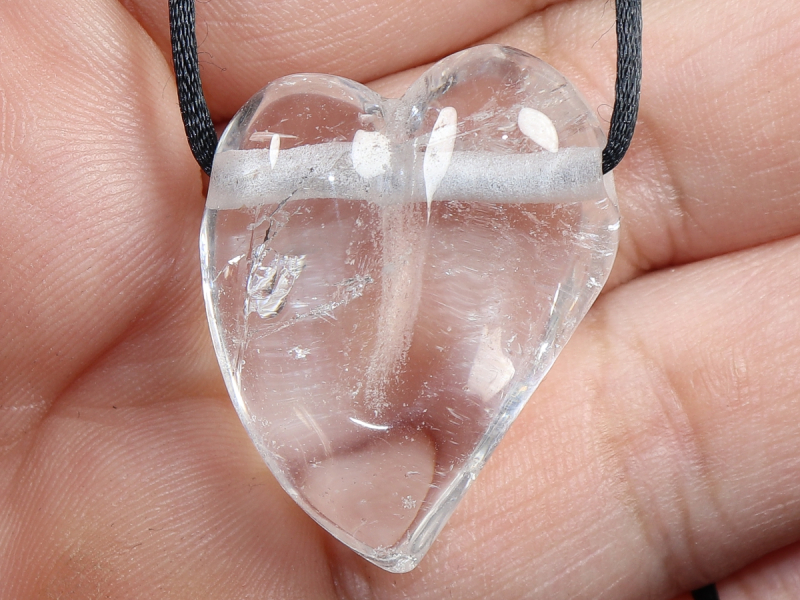 rock crystal with cord or silver 925
