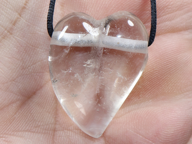 rock crystal with cord or silver 925