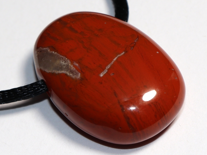 roter Jaspis mit Band oder Silber 925
