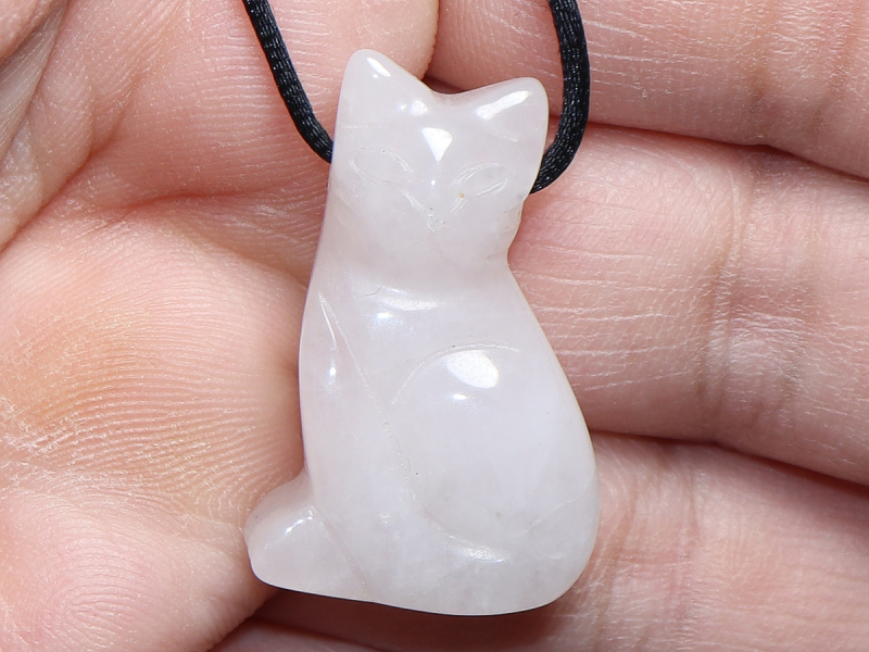 Rosenquarz mit Band oder Silber 925