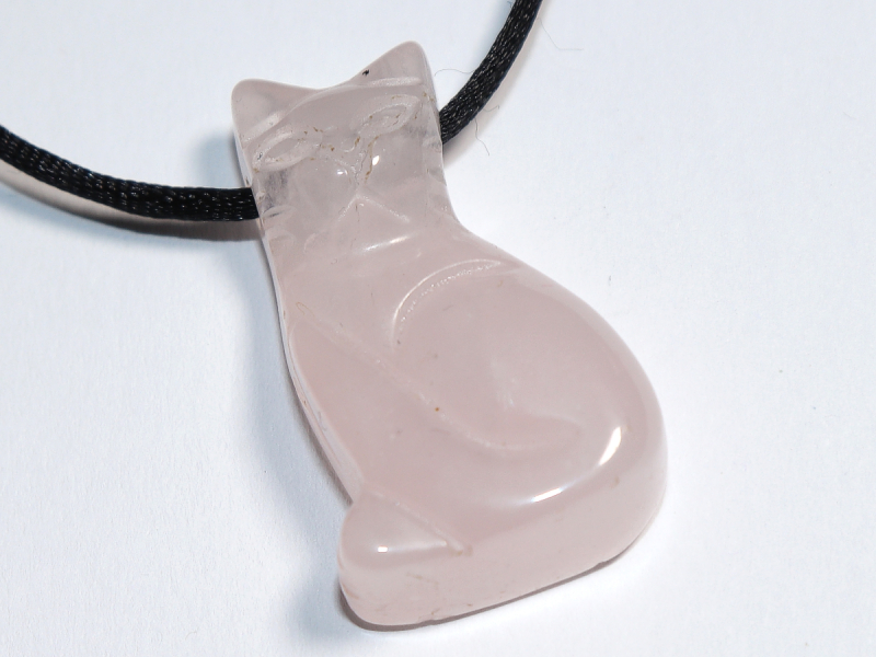 Rosenquarz mit Band oder Silber 925