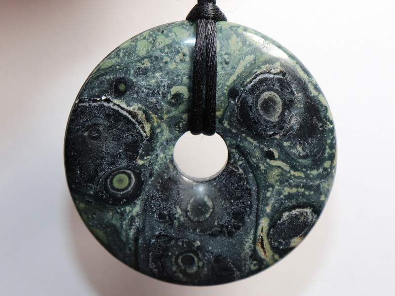 Kambaba-Rhyolith mit Band