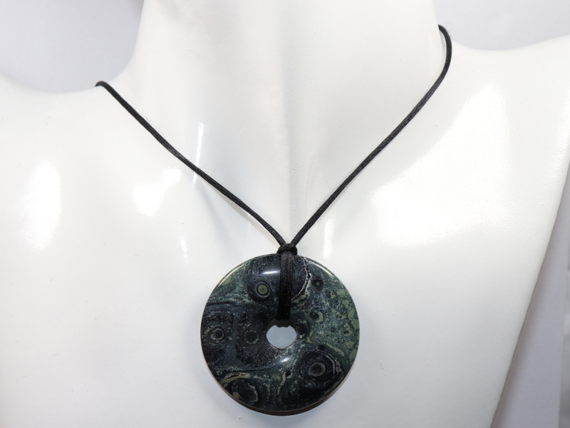 Kambaba-Rhyolith mit Band