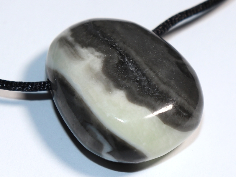 shell jasper with cord or silver 925