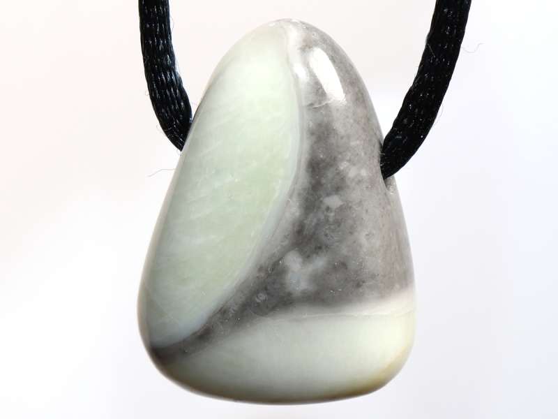 Fossilkalk mit Band oder Silber 925