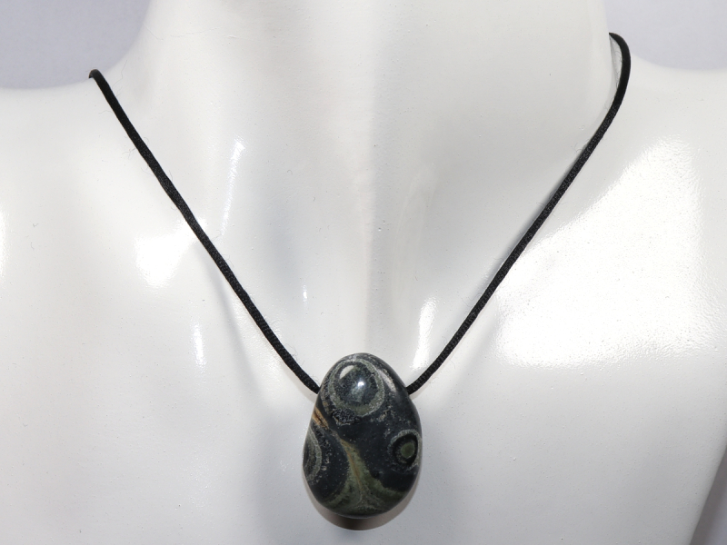 Kambaba-Rhyolith mit Band oder Silber 925