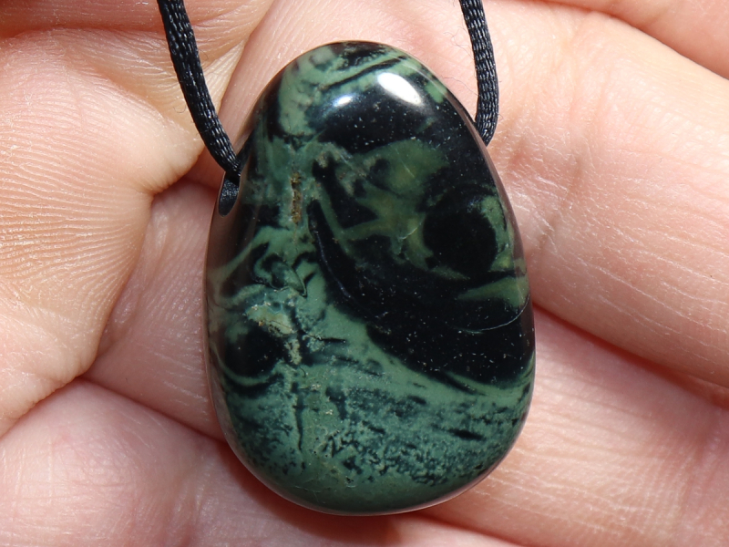 Kambaba-Rhyolith mit Band oder Silber 925