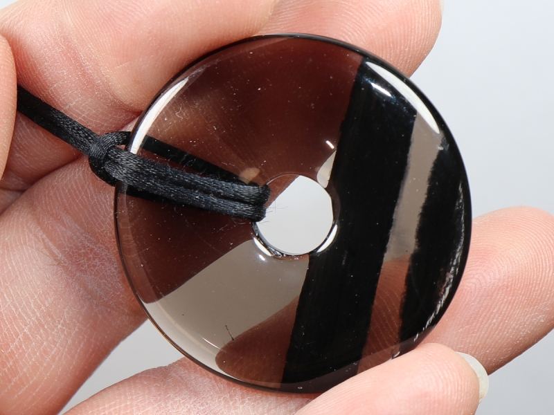 Lamellenobsidian mit Band