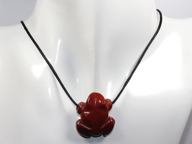 roter Jaspis mit Band oder Silber 925