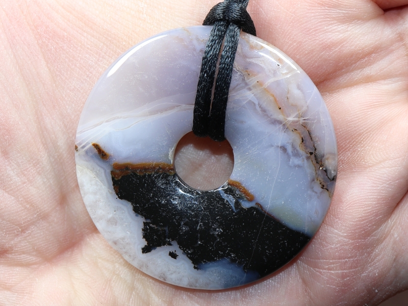 Sardonyx mit Band