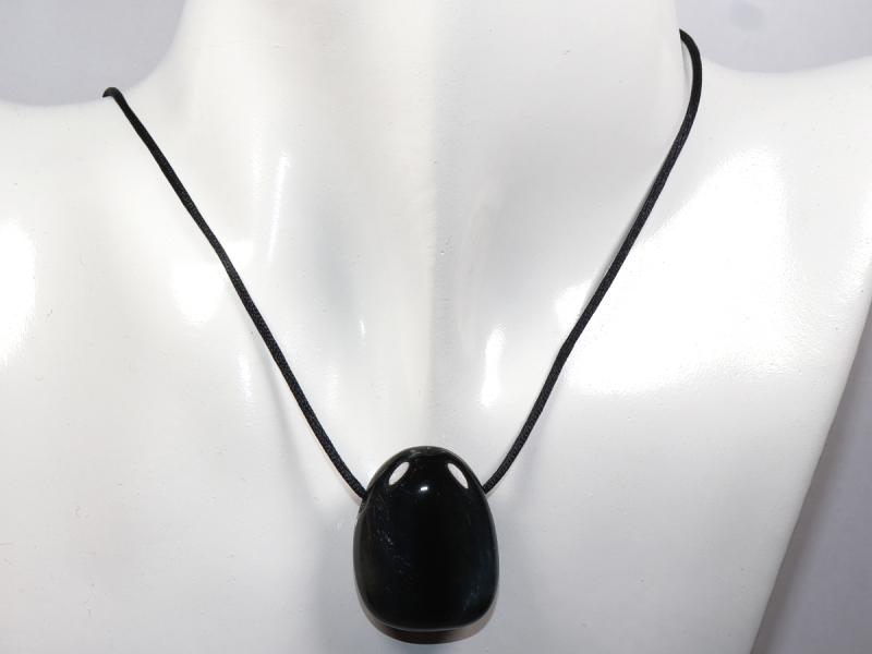 hawks eye with cord or silver 925