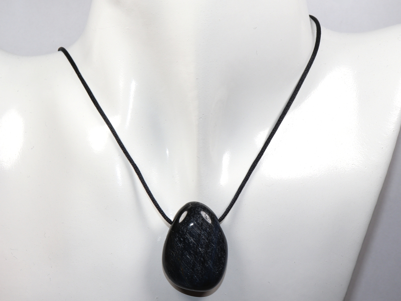 hawks eye with cord or silver 925