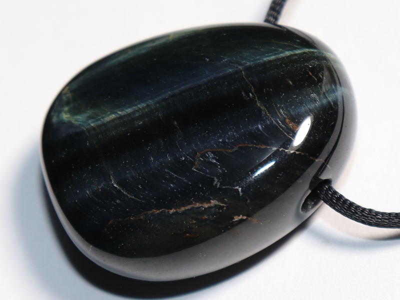 hawks eye with cord or silver 925