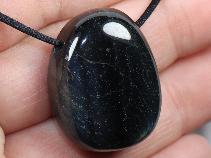 hawks eye with cord or silver 925